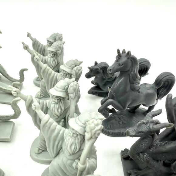 Lot Of 80 Wicked Duels Fantasy Creatures Wizards Ogres Fairies Plastic Figures - Picture 8 of 16